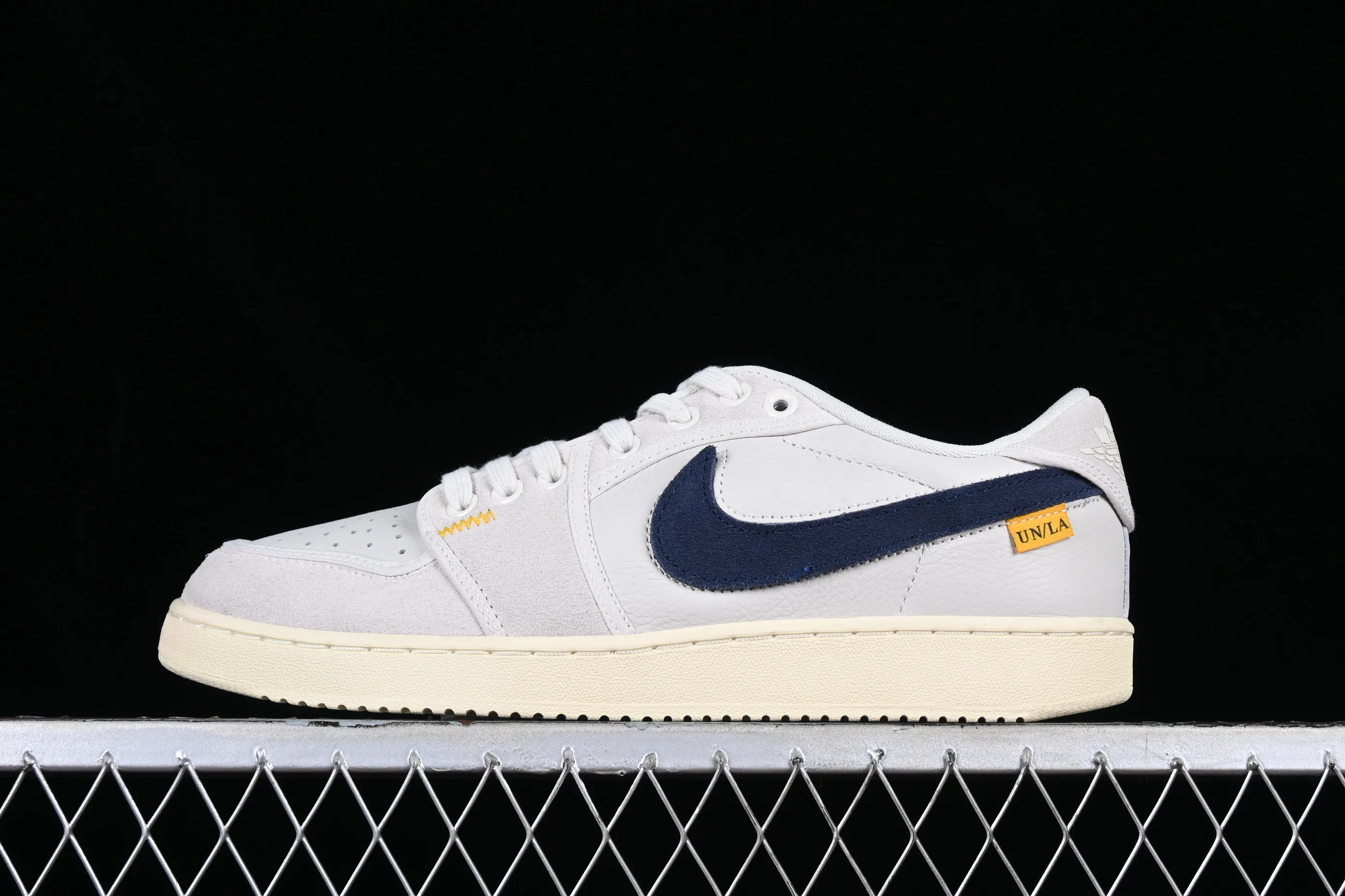 All categories Air Jordan Jordan series basketball shoes Air Jordan 1 Low Y version Uion LA x Air Jordan AJ1 KO Low joint white and gray low-top retro basketball shoes DZ4864-100
